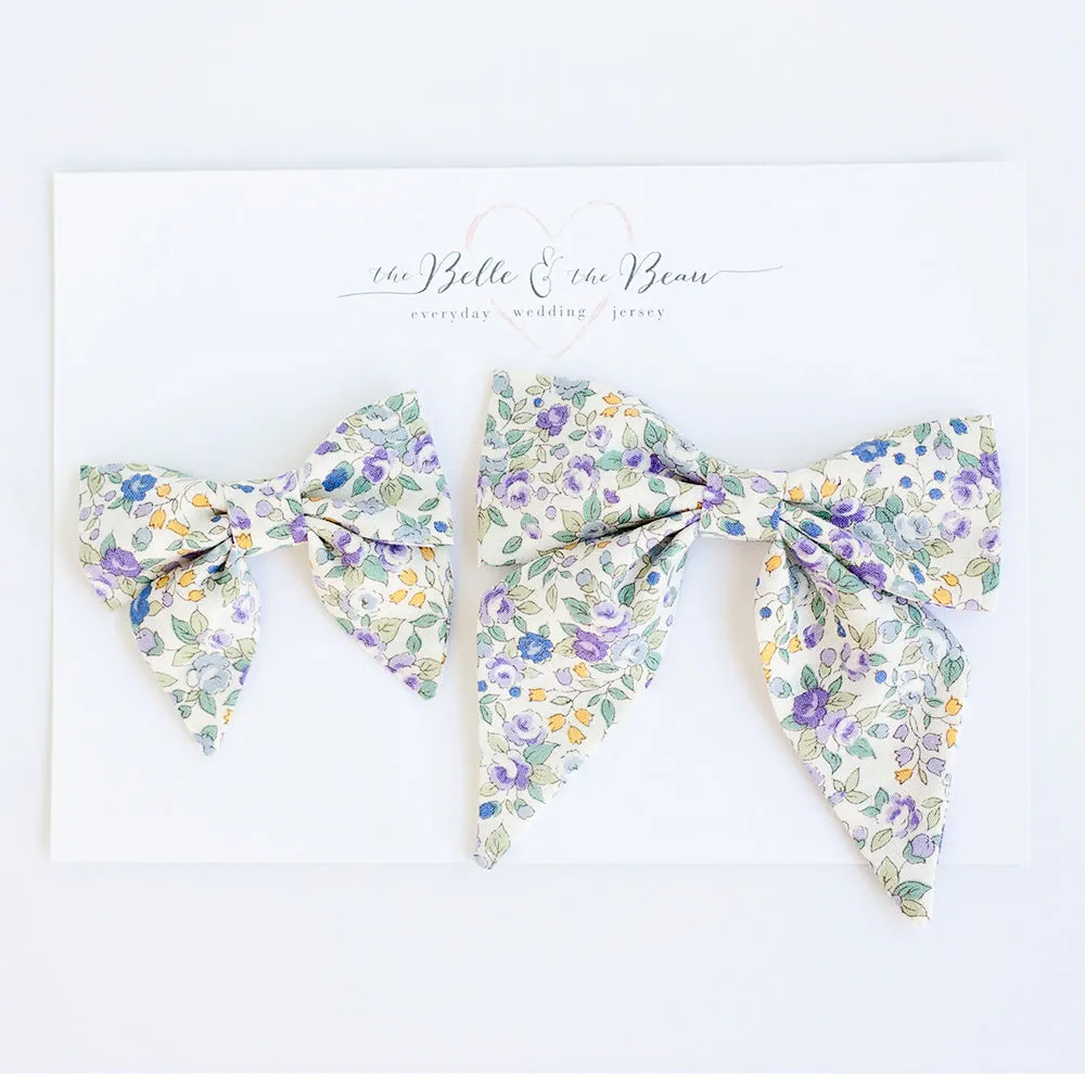 Boy's Bow Tie / Blossoms In Purple