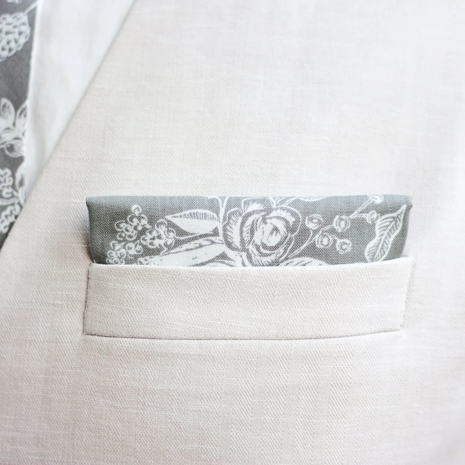 Boy's Bow Tie / Grey Toile