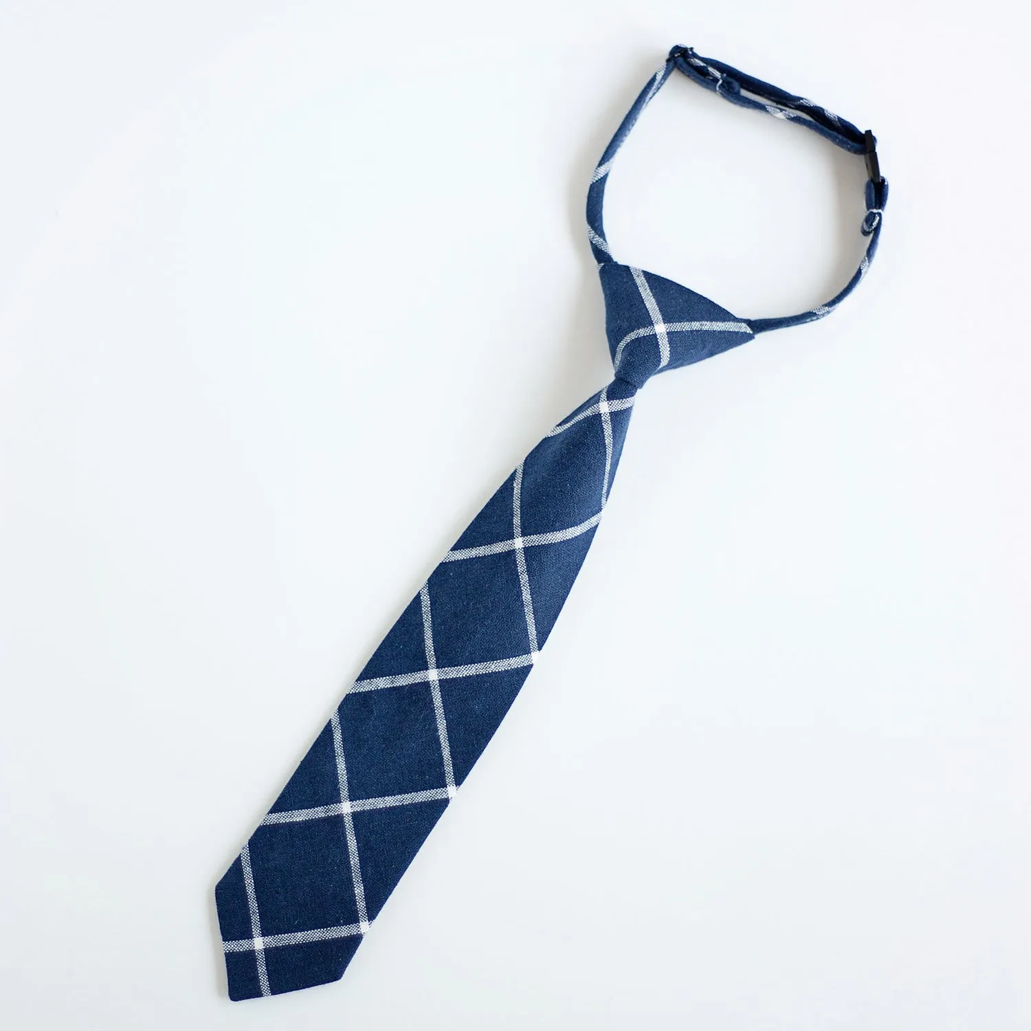 Boy's Necktie / Navy Linen Window Pane