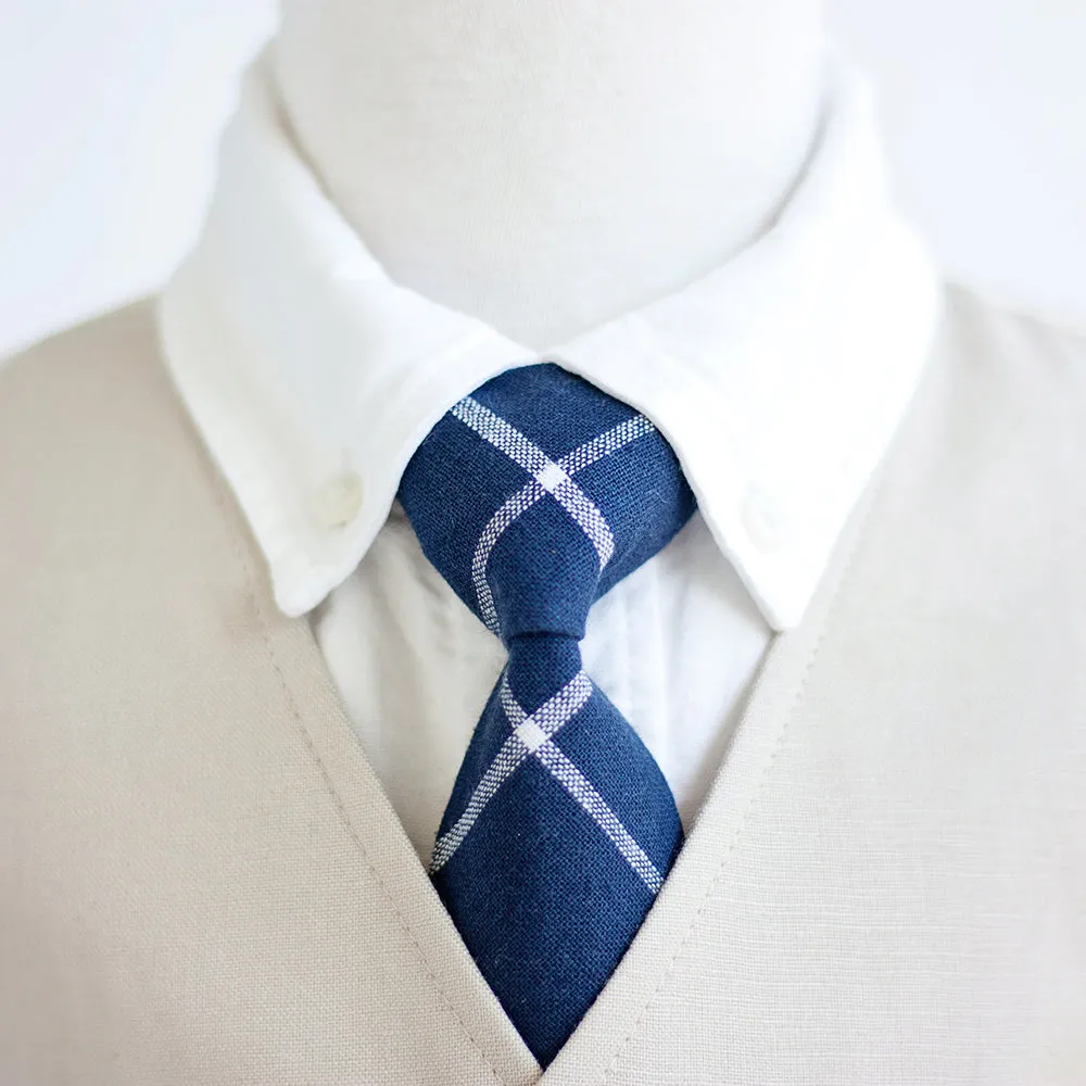 Boy's Necktie / Navy Linen Window Pane