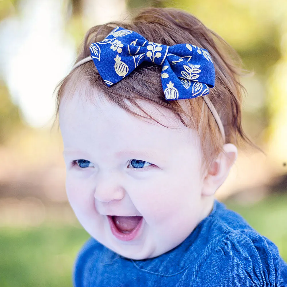 Boy's Necktie / Queen Anne In Navy And Metallic Gold