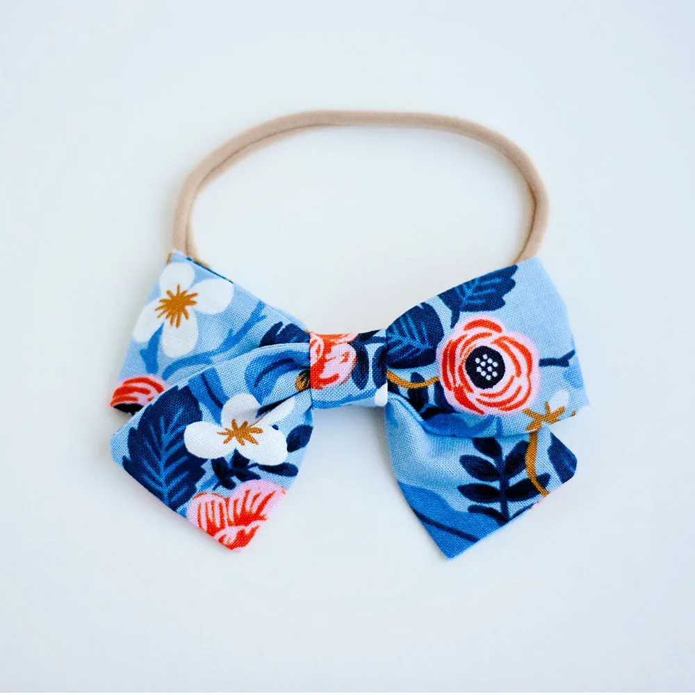 Men's Freestyle Self-Tie Bow Tie / Birch Floral In Periwinkle