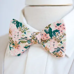 Men's Freestyle Self-Tie Bow Tie / Meadow In Pink