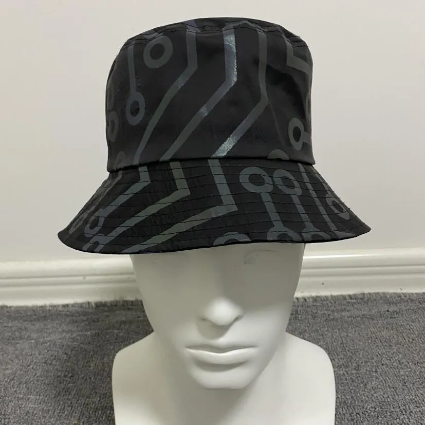 Unisex Reflective Bucket Geometric Hat